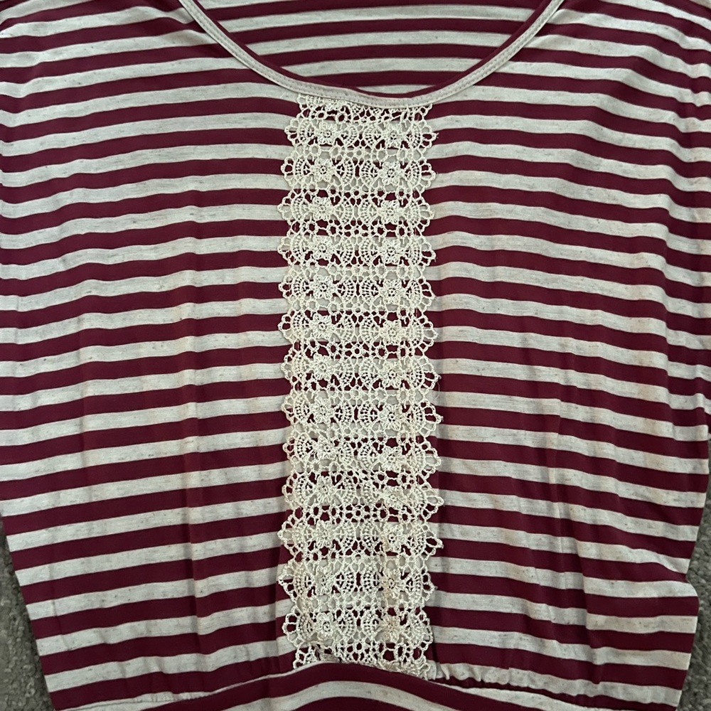 ❤️Striped Shirt❤️ - Picture 2 of 3